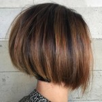50-classy-short-hairstyles-for-thick-hair-11